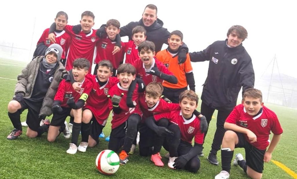 BOLLATESE 2012/2013 ESORDIENTI MISTI, CAMPIONI D’INVERNO A PARI MERITO CON L’ARDOR! 🏆⚽️
